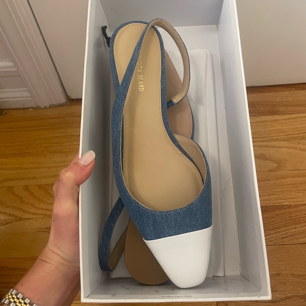 NWT Veronica Beard Blue and White Slingback Block Heel, size 7.5